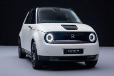 Honda Target Mobil Listrik...