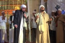 Hadiri Maulid Nabi,...