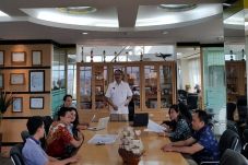 Kubu Prabowo Nilai Revisi...