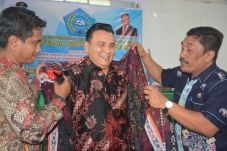 Hadiri Seminar di UGN,...