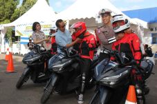 Agar DIsiplin Berkendara,...