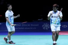 Fajar/Rian Naik, Ini...
