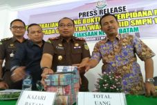 Rp473 Juta Uang Pungutan...