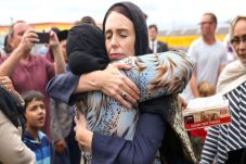 PM Ardern Mengajak Semua...