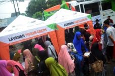 Warga Semarang Antusias...