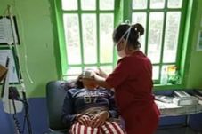 Pasutri Dihakimi Massa,...