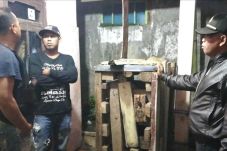Alami Gangguan Jiwa,...