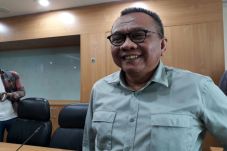 Anggota DPRD DKI Perlu...