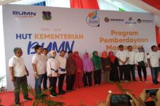 Meriahkan HUT Kementerian...