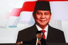 Prabowo Tunjukkan Komitmen...