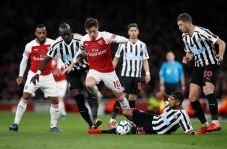 Arsenal Incar Tiket...