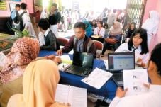 Bantuan Pendidikan Harus...