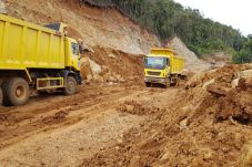 Truk India Tata Prima...