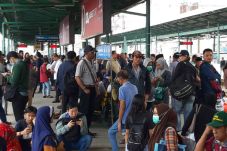 KRL Commuter Line Jarang...