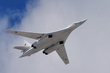Jet-jet Tempur 3 Negara...