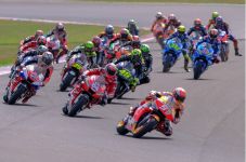 Bos LCR Honda Berikan...