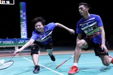 Ronald/Annisa Antiklimaks,...