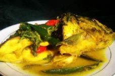 Ikan Nila Bumbu Kuning...