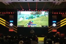 Atlet e-Sport Indonesia...