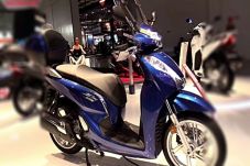SH300i ABS Skutik Elegan...