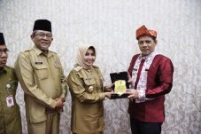 Kota Solok Berbagi Ihwal...