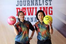 Putty dan Sharon Minta...