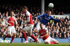 Takluk di Markas Everton,...