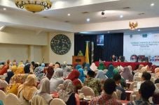 GOJEK Bantu Ratusan...