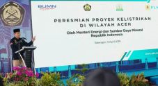 Resmikan 3 GI dan SUTT...