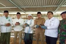 Pesantren Kembangkan...