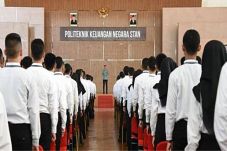 Pendaftaran Sekolah...