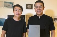 Sukses Bikin Buku dengan...