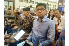 Nyanyian Bowo Sidik,...