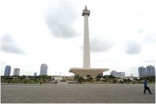 Mau Keliling Jakarta?...