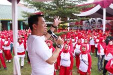 Jadi Caleg Gerindra,...