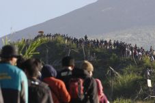 Labuhan Merapi, Tanda...