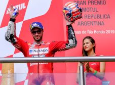 Dovizioso Tak Pasang...