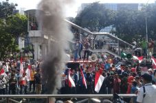Aliansi Pemuda Mahasiswa...