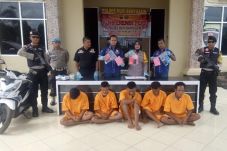 Pelaku Hipnotis dan...