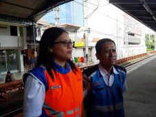 Pembangunan Jalur Dwi...