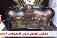Menteri Pertahanan Sudan...