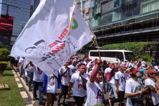 Ribuan Relawan MMI Hadiri...
