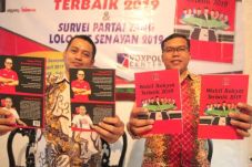 Soft Launching Buku...