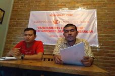Survei Onlinesumut,...