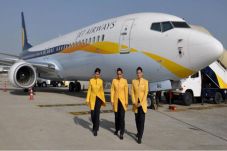 Maskapai India Jet Airways...