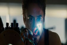 Iron Man Diduga Pakai...