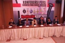 GEMABUDDHI: Pilihlah...