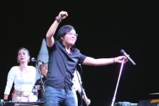 Tampil di Festival Musik...