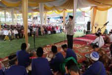 Pulang Kampung, Wabup...
