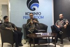Tangkal Kebohongan,...